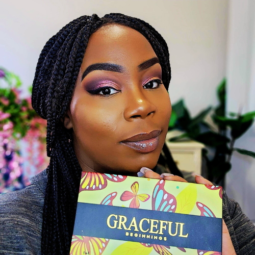 Graceful Beginnings ; Eyeshadow Palette. image 6